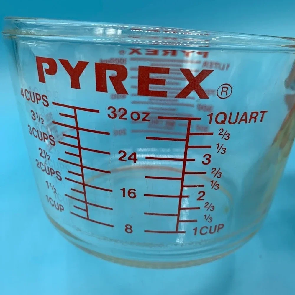 Vintage Glass PYREX CORNING 1 Quart, 4 Cup Measuring Cup RED PRINT‎ #532